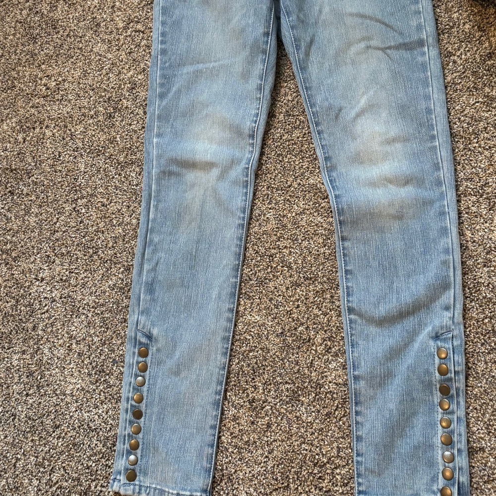 skinny jeans